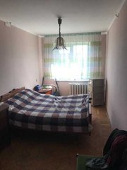 Продам 2-комнатную квартиру, 44 м², Днепр, Осенняя.