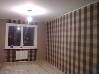 Поклейка обоев,покраска стен,ремонт квартир. (Киев)