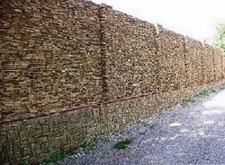 Фасадно-стеновая нарезка-торец из песчаника (Донецьк)
