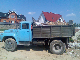 Вивезення будівельного сміття з навантаженням Бобкатом Луцьк (Луцк)