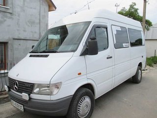 Перевезення в Європу та по Україні мікроавтобус 8 місць (Тернопіль)