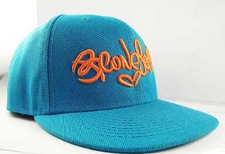 Вышивка на кепках бейсболках на заказ брендированные кепки с логотипом (Харків)