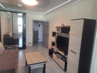 Продам 3-комнатную квартиру, 84/50/17 м², Каменец-Подольский, Жовтневе.