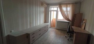 Продам 2-комнатную квартиру, 45 м², Днепр, Владимира Антоновича.
