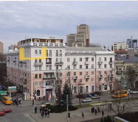 Продам 3-кімнатну квартиру, 75 м², Дніпро, Центр, Харківська.