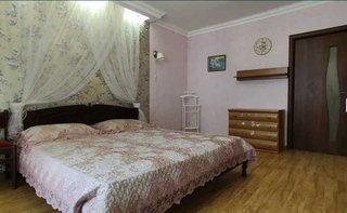 Здам в оренду 3-кімнатну квартиру, 110 м², Дніпро, Робоча, Братів Горобців.