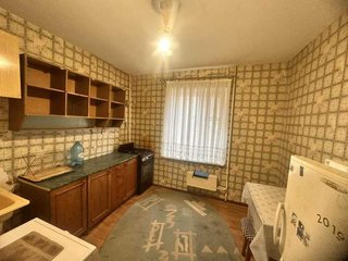 Продам 4-кімнатну квартиру, 77/49/9 м², Бориспіль, вул Новопрорізна.