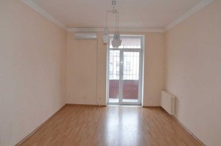Продам 3-кімнатну квартиру, 85/50/7 м², Дніпро, Робоча, Робоча.