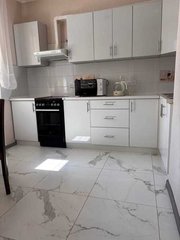 Здам в оренду 2-кімнатну квартиру, 72/48/10 м², Київ. Без посередників.