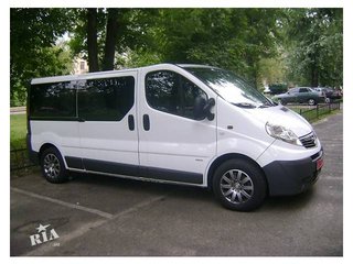 Предлагаю услуги аренды микроавтобуса Opel Vivaro Long ( 6 мест ) (Київ)