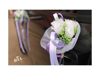 Украшение на свадебную машину, букет из искусственных цветов. (Киев)