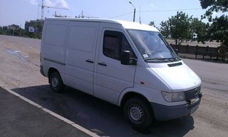 Водитель с микроавтобусом (Одесса)