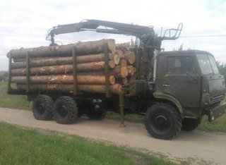 Услуги лесовоза с манипулятором по Харькову и области. (Харьков)
