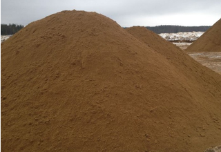 Пісок Луцьк. Купити пісок для будівництва Луцьк з Доставкою від 1 до 40 тонн (Луцьк)