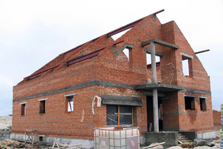 Заливання фундаментів, облицювання будинків цеглою Київ Луцьк Рівне (Луцк)