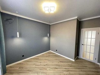 Грузоперевозки Запорожье (067) 379-72-77 Предлагаем услуги перевозки грузов по Запорожью и по Украине. Перевозка: -мебели -холодильников -домашних вещей -пианино -стройматериалов -торгового и промышленного оборудования -товара из склада или магазина (Запоріжжя)