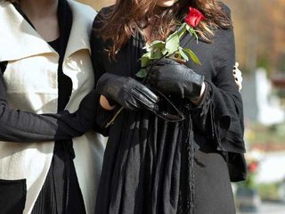 Грузоперевозки Запорожье (067) 379-72-77 Предлагаем услуги перевозки грузов по Запорожью и по Украине. Перевозка: -мебели -холодильников -домашних вещей -пианино -стройматериалов -торгового и промышленного оборудования -товара из склада или магазина (Запоріжжя)