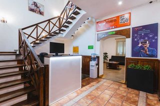 Ренесанс-Київ (Камінь-Каширський)